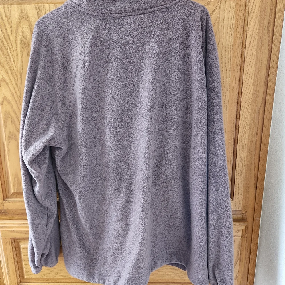 Half zip pull over - Picture 2 of 3